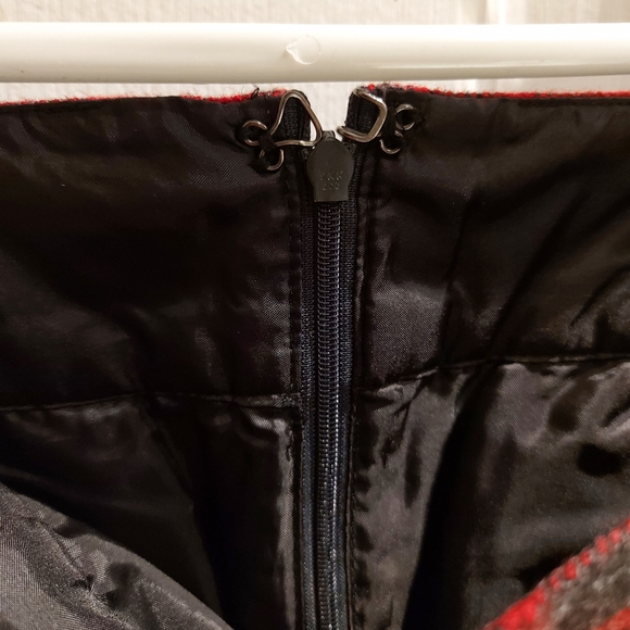 Gap | Plaid Skirt - Picture 5 of 12